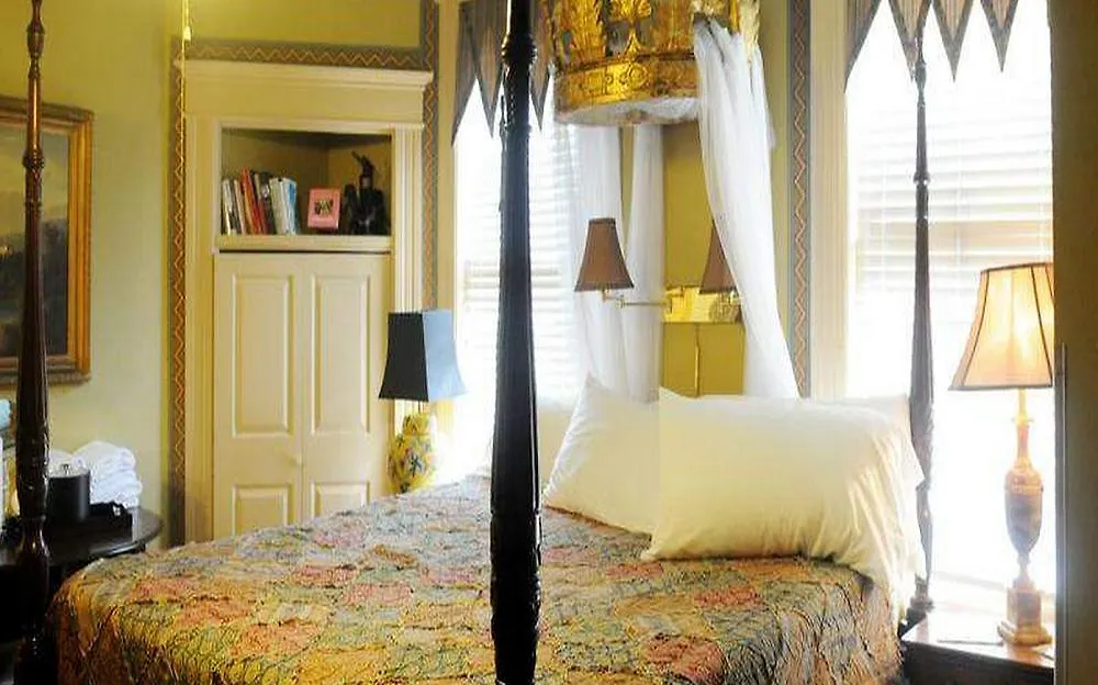Fairfield Place Bed And Breakfast-1