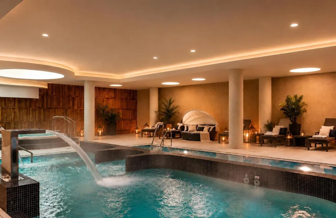 Doubletree By Hilton Krakow Hotel & Convention Center-1