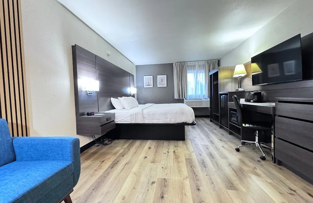 Quality Inn Spearfish I-90-1