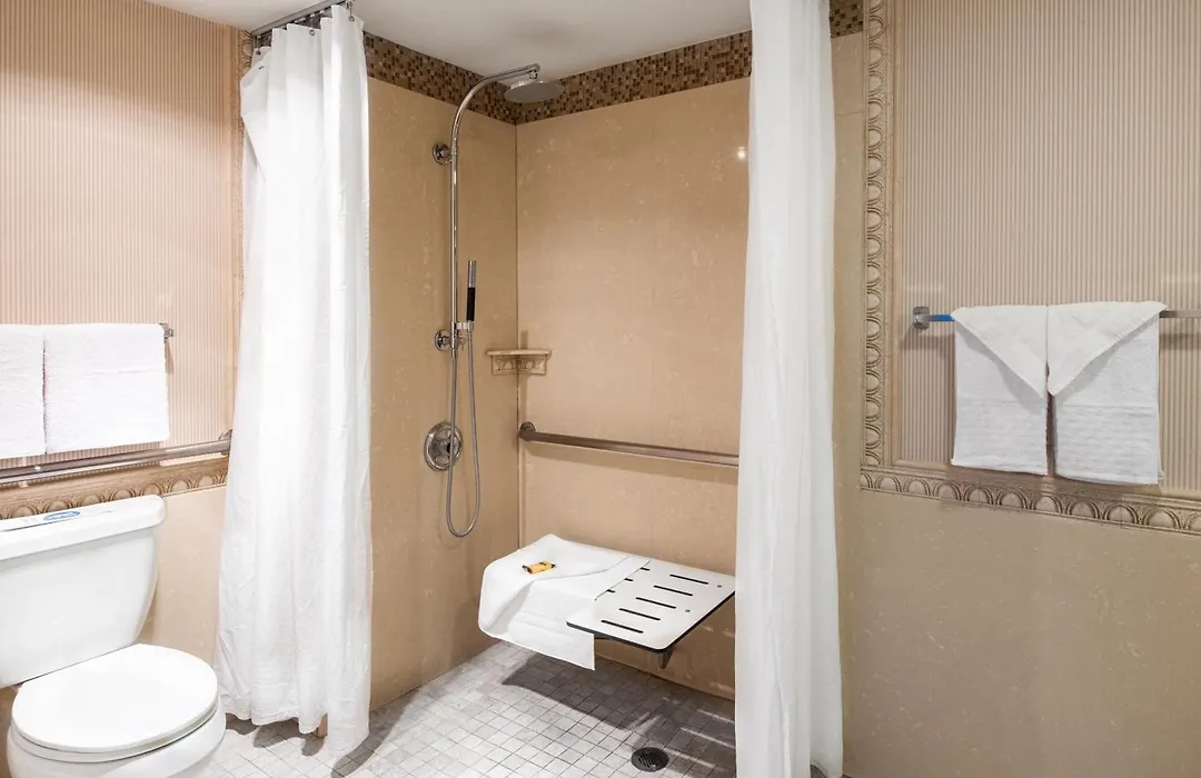 Best Western Plus Redondo Beach Inn-1