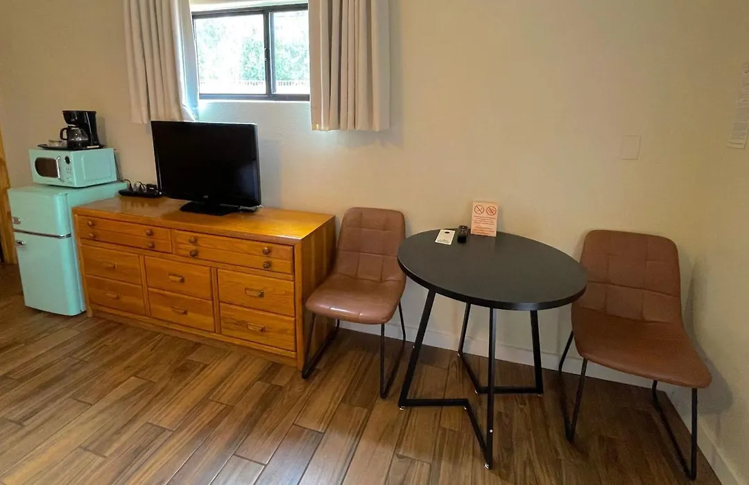 Sugar Loaf Lodge-1