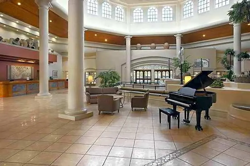 Embassy Suites Phoenix North-1