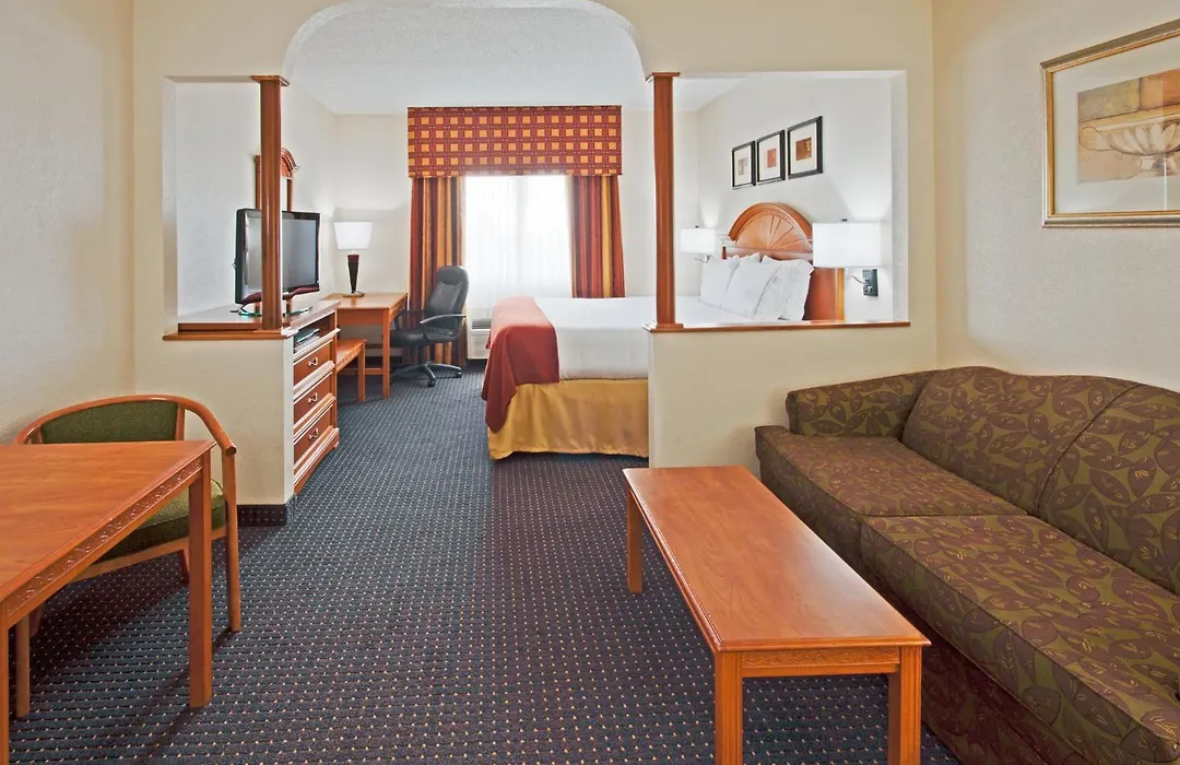 Holiday Inn Express And Suites Fort Lauderdale Airport West By Ihg-1