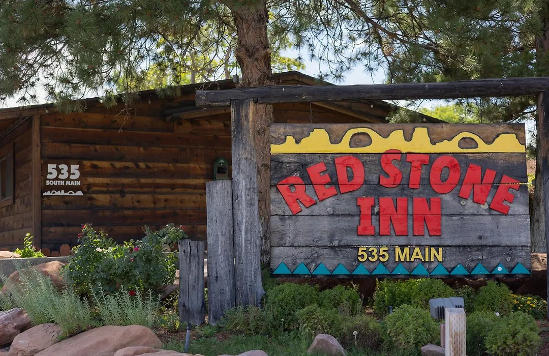Red Stone Inn-1