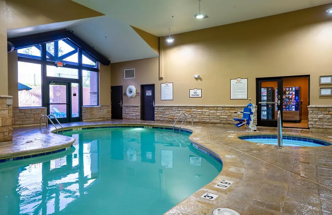 The Grand Hotel At The Grand Canyon-1