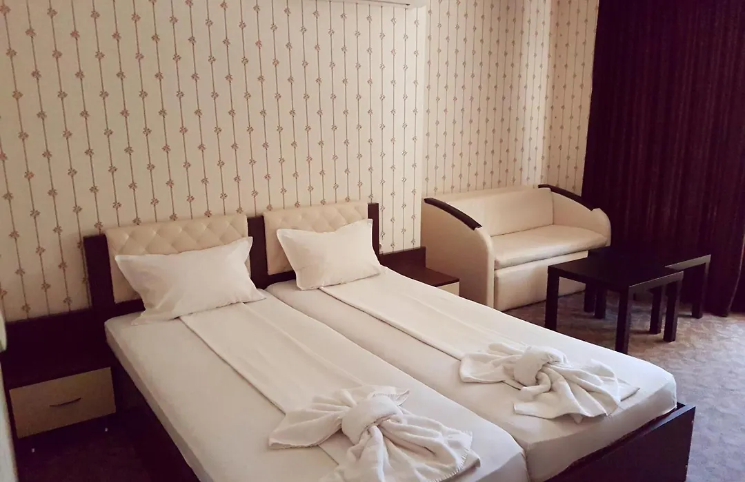 Guest House Saint Apostol-1