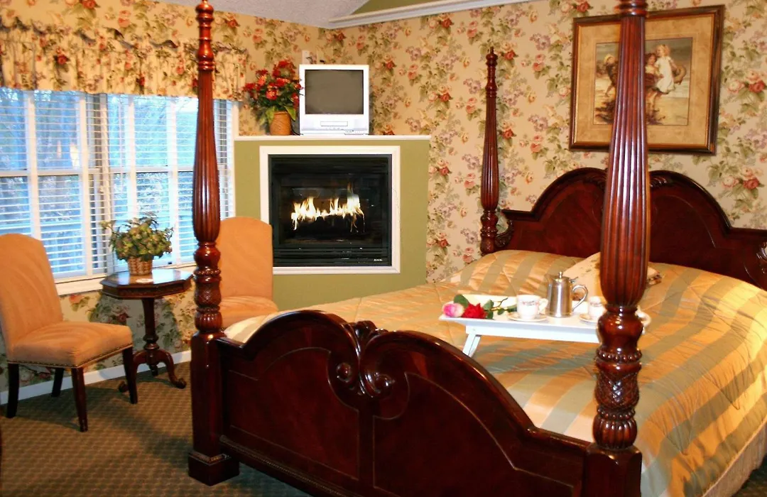 Afton House Inn-1