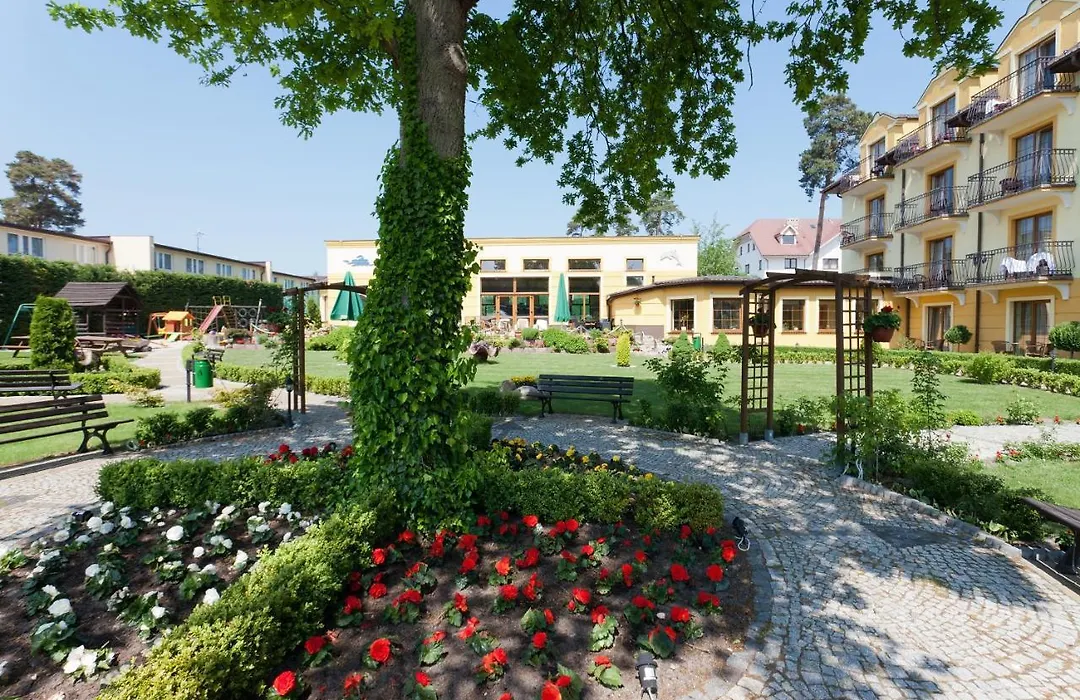 JANTAR-SPA Kompleks Wypoczynkowo-Rehabilitacyjny-1