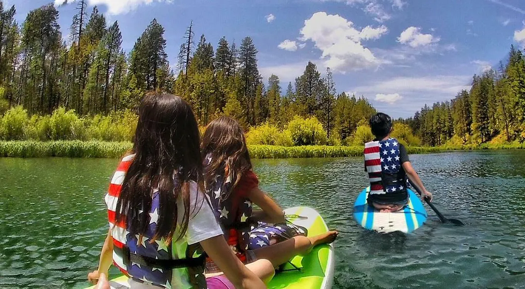 Bend-Sunriver Camping Resort 24 Ft. Yurt 9-1
