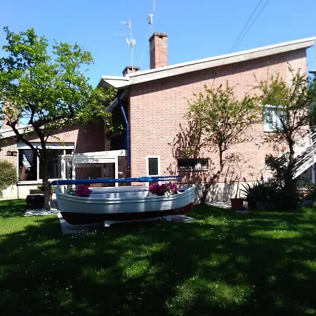 B&B And Sail-3
