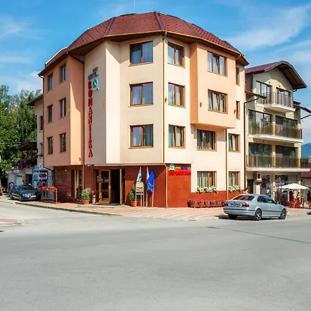 Family Hotel Romantika-3