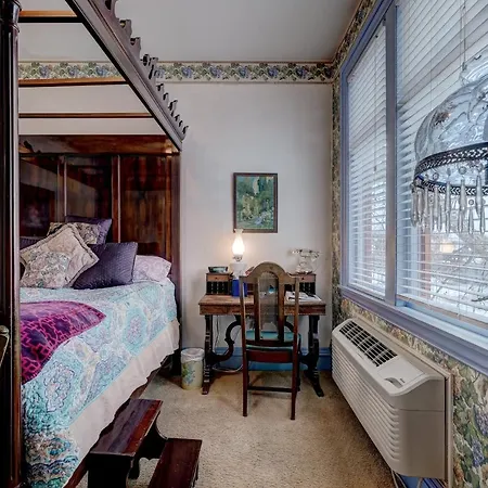 Grandison Inn-3
