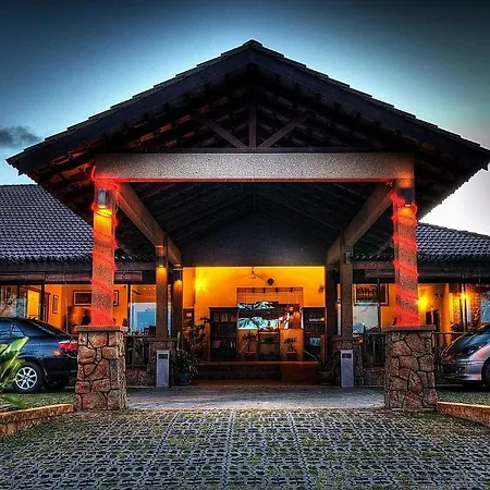 Ulek Beach Resort-2