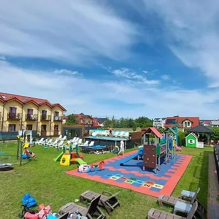 Willa Kwiatano - Plac zabaw&Jacuzzi&Basen&Sauna - Budynek C-3