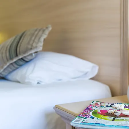 Hotel Aqua-3