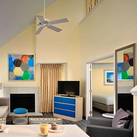 Sonesta Simply Suites Cleveland Westlake-2