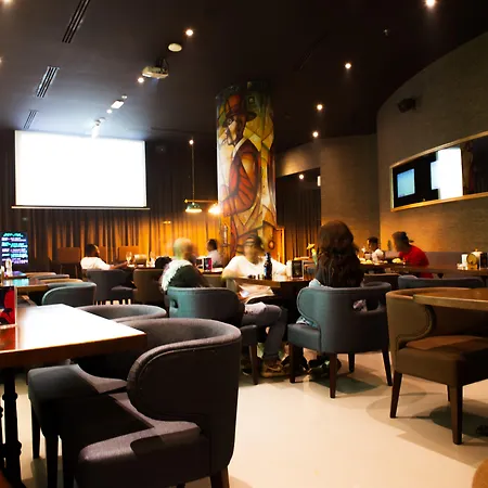 Grandeur Hotel Al Barsha-3