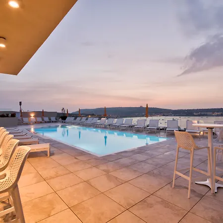 Luna Holiday Complex-3