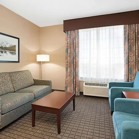 La Quinta By Wyndham Bellingham-2