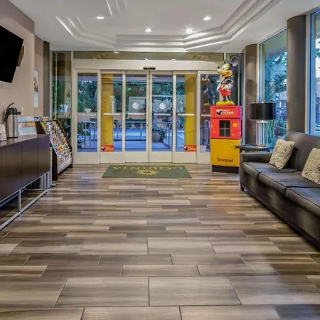 La Quinta By Wyndham Anaheim-2