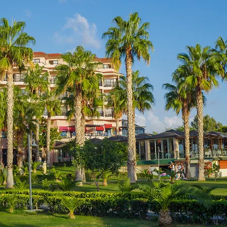 Justiniano Park Conti-3