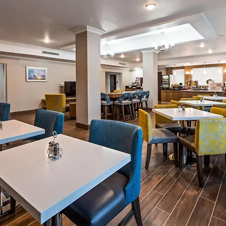 Best Western Plus Rama Inn & Suites-3