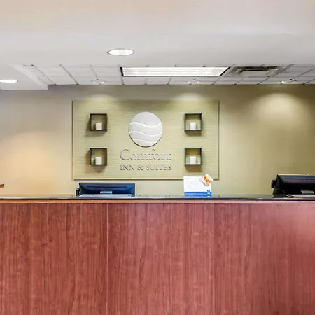 Comfort Inn & Suites Biloxi-D'Iberville-2