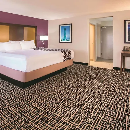 La Quinta By Wyndham Cincinnati Ne - Mason-3