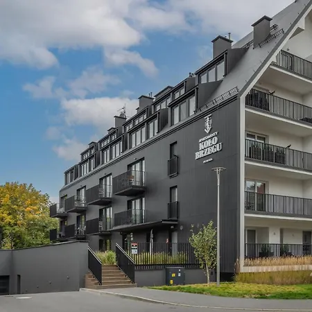 Podczele Seashore Spa & Jacuzzi Apartments With Parking By Noclegi Renters-3