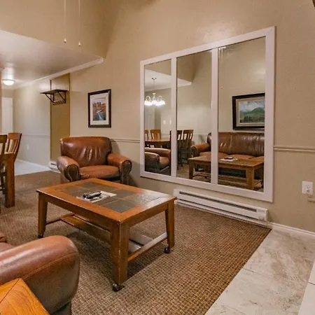 Multi Resorts At Lift Lodge-3