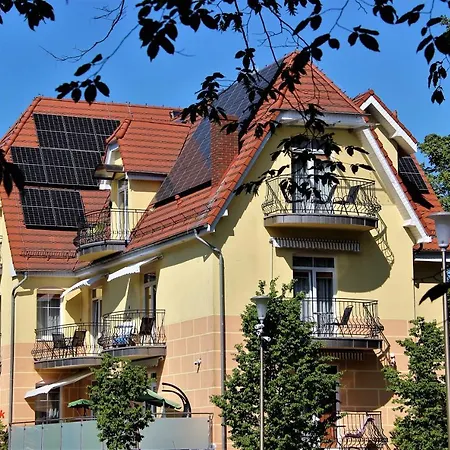 Hotel Cis-2