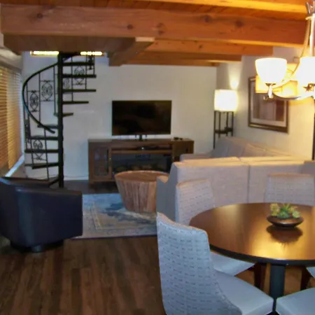 Sandstone Creek Club Condominiums-2