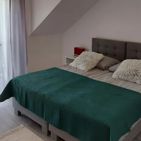 Pokoje i apartamenty MatDar-3