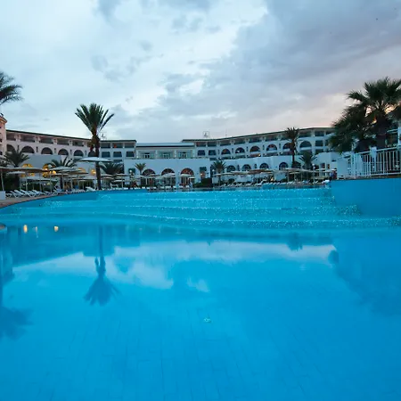 El Mouradi Palm Marina - Couple Et Famille Uniquement-3