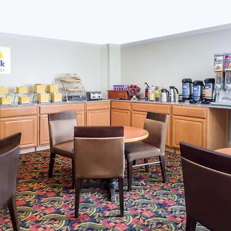 Days Inn By Wyndham Williamsburg Historic Area-3