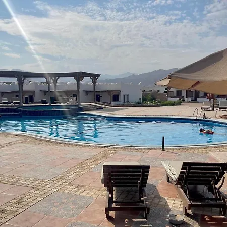 Black Prince Hotel-2