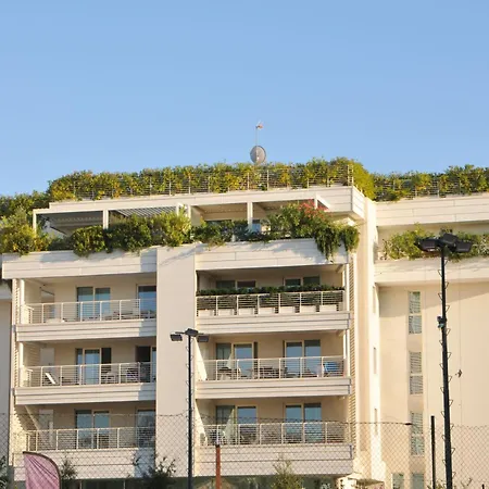 Marina Verde Resort Official-3