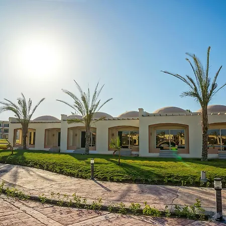 Amarina Queen Resort & Aqua Park Marsa Alam-2