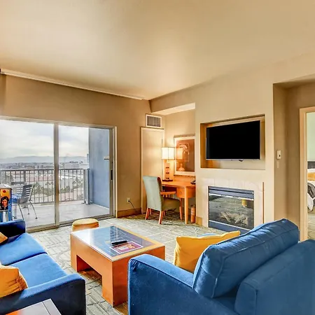 Diligence At The Platinum - No Resort Fees And Free Parking-2