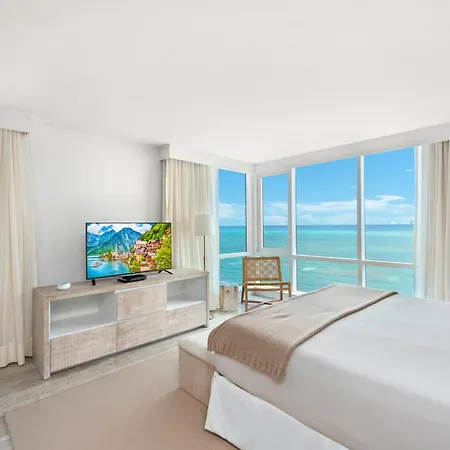 Oceanfront Private Condo At 1 Hotel & Homes -1219-2
