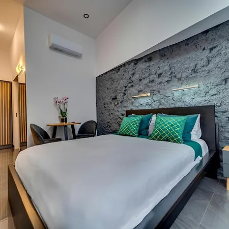 Komorowski Luxury Guest Rooms-3