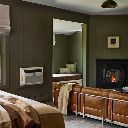 Bluebird Cady Hill Lodge-3
