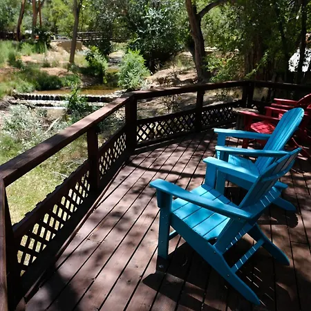 Creekside Cowa-Bungalow!-3
