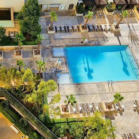 Strip & Sphere View - Separate Living Room - 2 Full Bath - Full Kitchen - Balcony - 900 Sqft - Mgm Signature-2