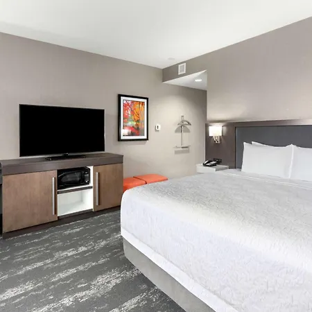 Hampton Inn&Suites Spokane Downtown-South-3