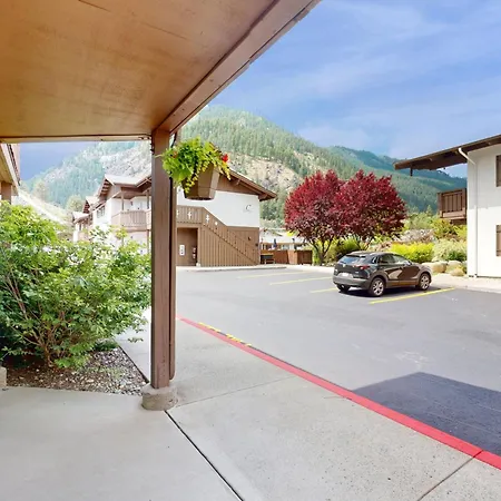 Aspen Suites 506: The Nest-2