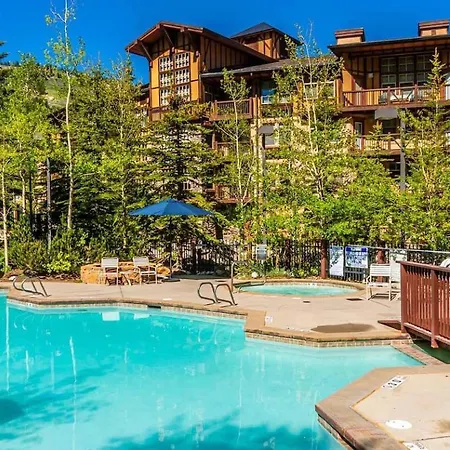 Deluxe Solitude Mountain Ski In-Out 2Bd-2Ba Condo-2