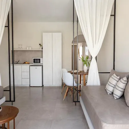 Louis Paphos Breeze-3