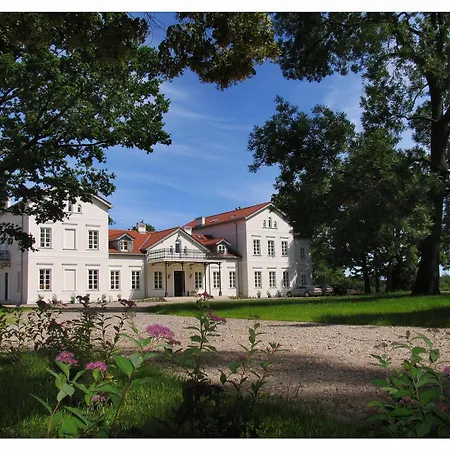 Pałac Łochów-2