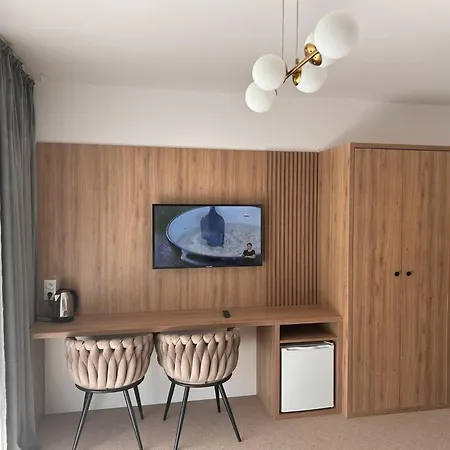 Resort Eden Premium Sauna, Jacuzzi-2